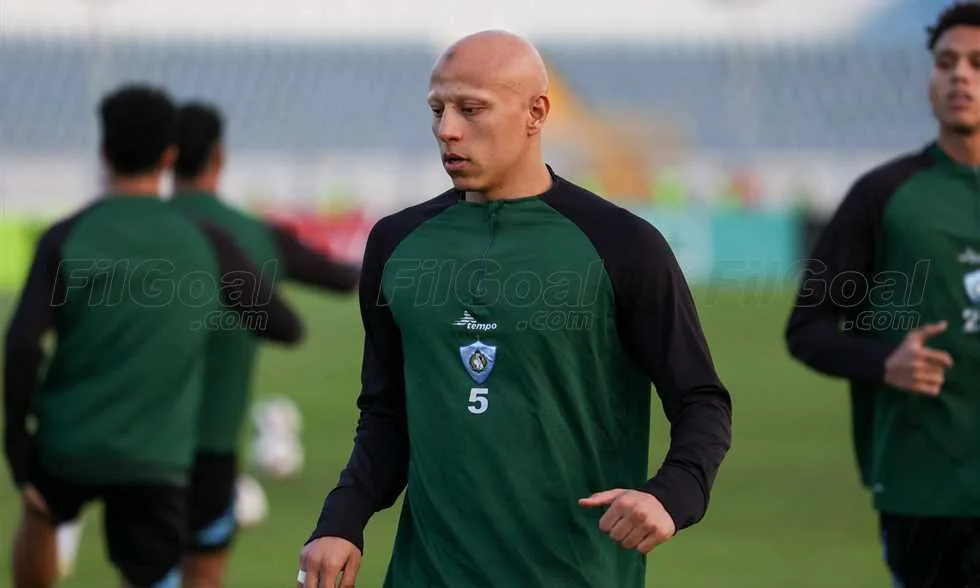 مصدر من البنك الأهلي لـ”في الجول”: استلمنا خطاب الاستغناء عن عمرو الجزار بعد تسوية مستحقاته المالية مصدر من البنك الأهلي لـ”في الجول”: استلمنا خطاب الاستغناء عن عمرو الجزار بعد تسوية مستحقاته المالية