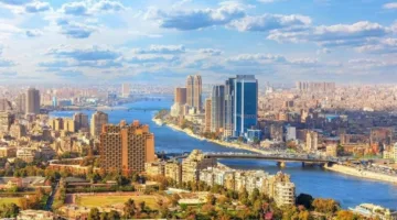 مصر تبدأ ضخ 60 مليون قدم مكعبة يومياً من الغاز الطبيعي من حقل «ظهر»