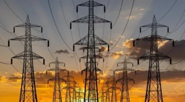 مصر تركز على تحقيق الاستقرار في إمدادات الكهرباء خلال فصل الصيف لتجنب تقليل الأحمال.