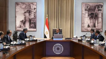 مصر تسعى لتأسيس بنك استثماري للاستثمار في فرص السياحة المتاحة