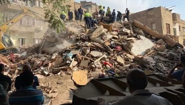 مصر: تضاعف عدد الضحايا إلى 5 جراء انهيار مبنى في السيدة زينب مصر: تضاعف عدد الضحايا إلى 5 جراء انهيار مبنى في السيدة زينب