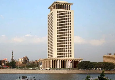 مصر تندد بالهجمات الإيرانية على قطر مصر تندد بالهجمات الإيرانية على قطر