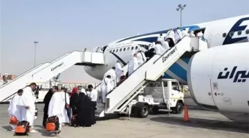 مصر للطيران ترتب غداً 17 رحلة لإعادة الحجاج إلى ديارهم.