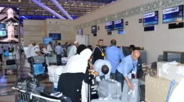 مصر للطيران تكشف عن 19 رحلة غدًا لإعادة الحجاج إلى بلادهم.