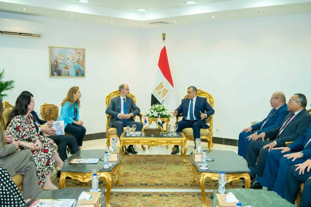 مصر وصربيا تتناولان تعزيز الشراكة في مجال التصنيع العسكري مصر وصربيا تتناولان تعزيز الشراكة في مجال التصنيع العسكري