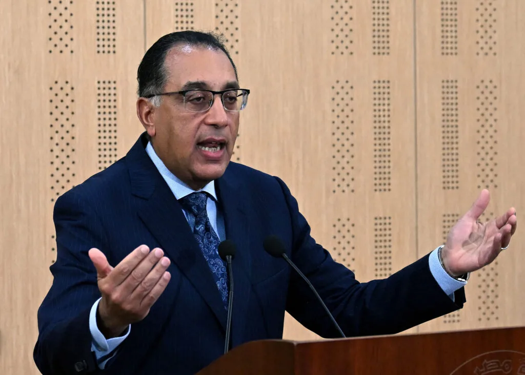 مصطفى مدبولي: عندما يُقترح المفكر الاقتصادي لقيادة جامعة الدول العربية مصطفى مدبولي: عندما يُقترح المفكر الاقتصادي لقيادة جامعة الدول العربية