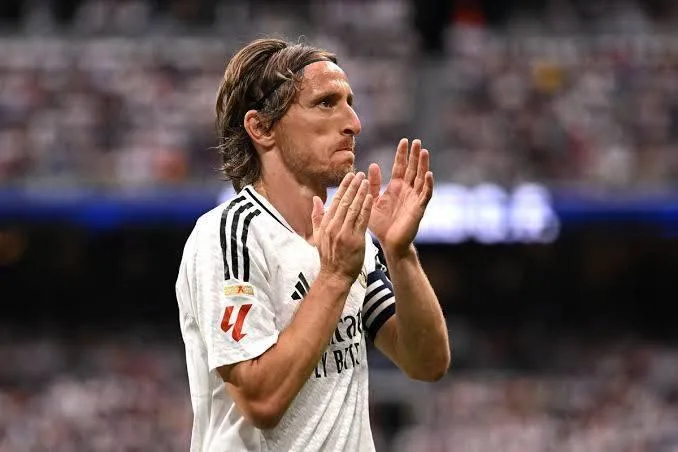 مفاجأة لعشاق الملكي.. مودريتش يعلن عن وجهته التالية بعد رحيله عن ريال مدريد مفاجأة لعشاق الملكي.. مودريتش يعلن عن وجهته التالية بعد رحيله عن ريال مدريد