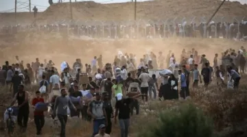 مقتل 5 فلسطينيين وإصابة العشرات برصاص الجيش الإسرائيلي أثناء انتظارهم المساعدات في غزة