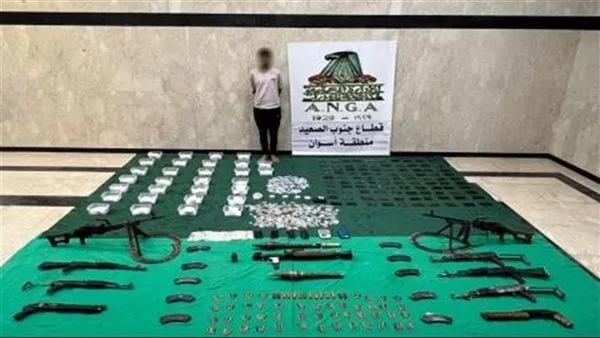 مقتل 5 مطلوبين وإصابة ضابط جراء اشتباك مسلح مع الشرطة في أسوان مقتل 5 مطلوبين وإصابة ضابط جراء اشتباك مسلح مع الشرطة في أسوان