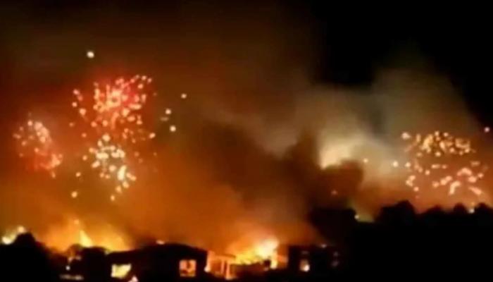 مقتل 9 أفراد جراء انفجار هائل في مصنع ألعاب نارية وسط الصين مقتل 9 أفراد جراء انفجار هائل في مصنع ألعاب نارية وسط الصين