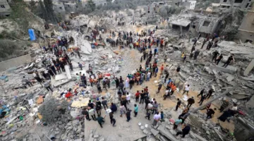 مقتل أكثر من 30 فلسطينيًا بالقرب من مركز إغاثة في وسط غزة