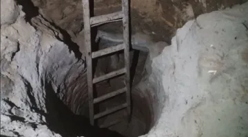 مقتل شابين تحت أنقاض حفرة أثناء البحث عن الآثار في العياط