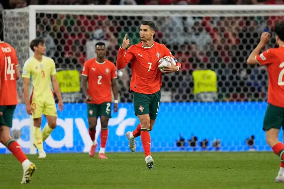 ملخص وأهداف مباراة البرتغال ضد إسبانيا في نهائي دوري الأمم الأوروبية (فيديو)