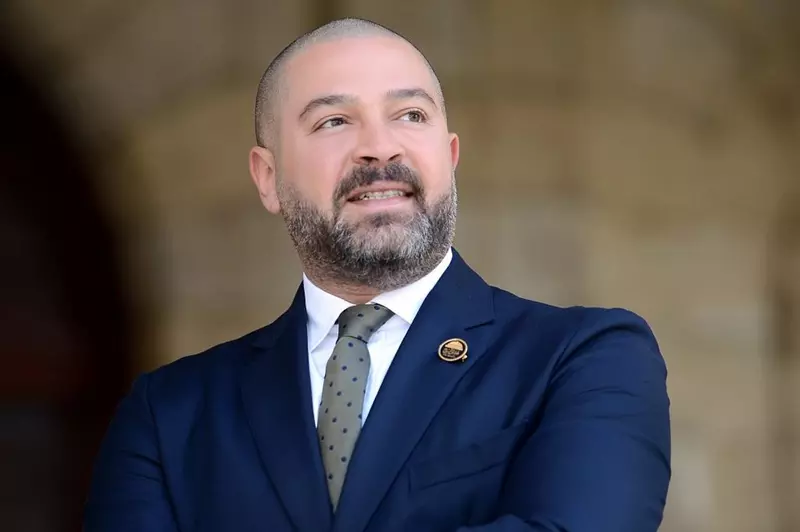 ممثل جديد للأهلي.. انتخاب مجلس رابطة الأندية لموسم 2025-2026 ممثل جديد للأهلي.. انتخاب مجلس رابطة الأندية لموسم 2025-2026