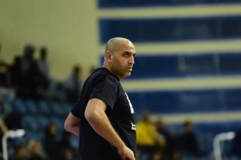 من بين 21 مدربًا في أفريقيا، وائل بدر يشارك في الدوري الصيفي لـNBA في الولايات المتحدة. من بين 21 مدربًا في أفريقيا، وائل بدر يشارك في الدوري الصيفي لـNBA في الولايات المتحدة.
