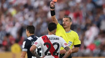 من قارتين فقط.. 7 بطاقات حمراء في كأس العالم للأندية