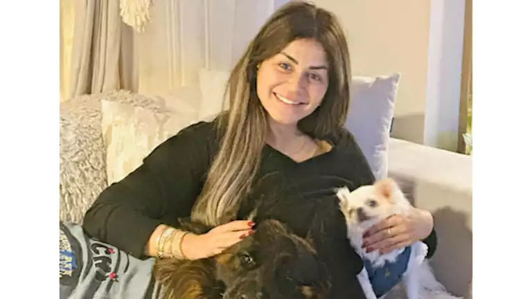 منة فضالي تتألق في أحدث إطلالة لها بفستان جذاب (فيديو) منة فضالي تتألق في أحدث إطلالة لها بفستان جذاب (فيديو)