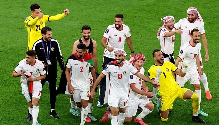 منتخب الأردن يحقق تأهلاً تاريخياً إلى كأس العالم للمرة الأولى منتخب الأردن يحقق تأهلاً تاريخياً إلى كأس العالم للمرة الأولى