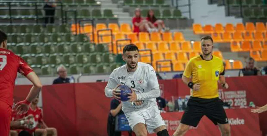 منتخب شباب كرة اليد ينتزع انتصاراً تاريخياً على إسبانيا في مباراة مثيرة بكأس العالم