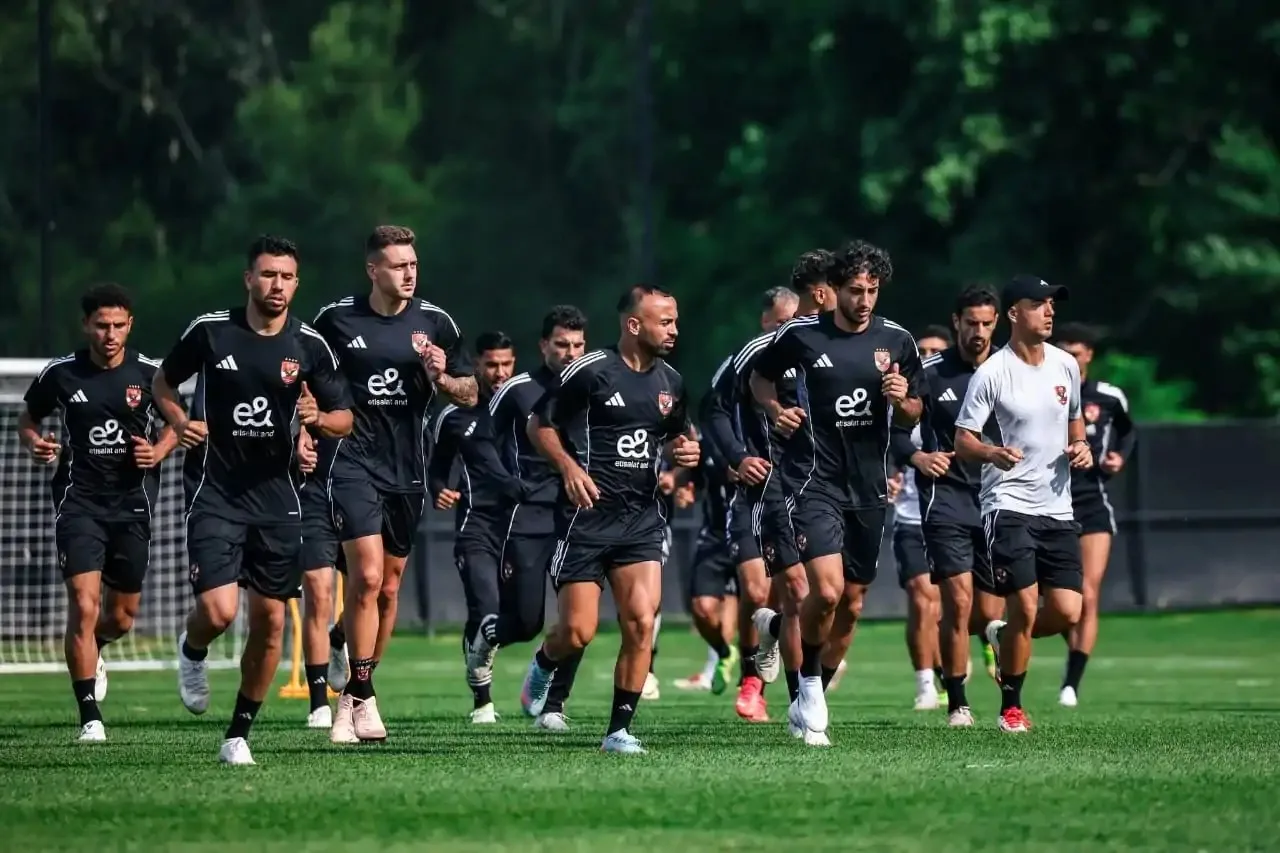 مهيب عبد الهادي: “أتمنى أن يقدم الأهلي شيئاً مميزاً”… وكريم شحاتة: “الأهلي يعمل بجد للتعاقد مع مصطفى محمد”