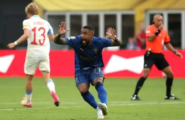 مواعيد 4 مواجهات مثيرة في كأس العالم للأندية 2025.. الهلال يواصل البحث عن الفرصة مواعيد 4 مواجهات مثيرة في كأس العالم للأندية 2025.. الهلال يواصل البحث عن الفرصة