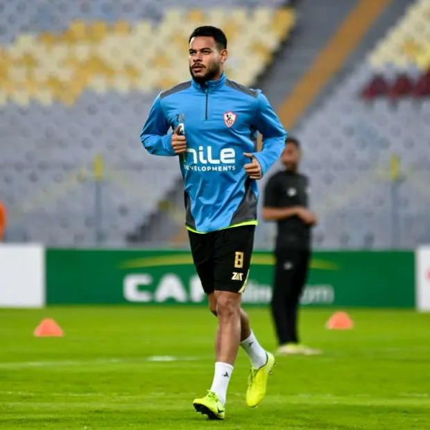 موقف دونجا من اللعب مع الزمالك في نهائي كأس مصر موقف دونجا من اللعب مع الزمالك في نهائي كأس مصر