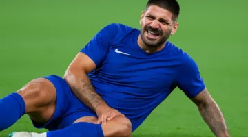 موقف ميتروفيتش بشأن اللعب مع الهلال أمام مانشستر سيتي