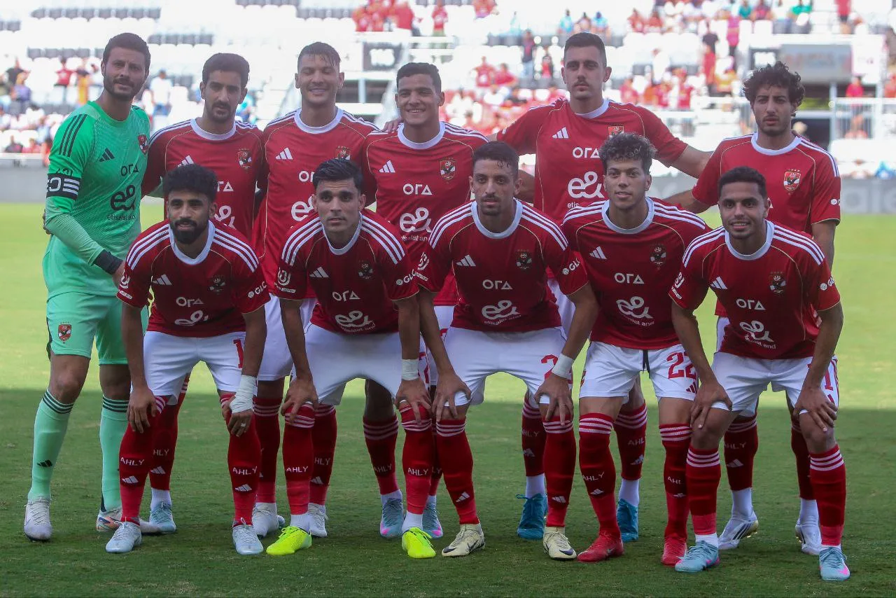 ميدو ينتقد أداء الأهلي أمام بالميراس: المستوى لا يتناسب مع مكانة الكرة المصرية ميدو ينتقد أداء الأهلي أمام بالميراس: المستوى لا يتناسب مع مكانة الكرة المصرية