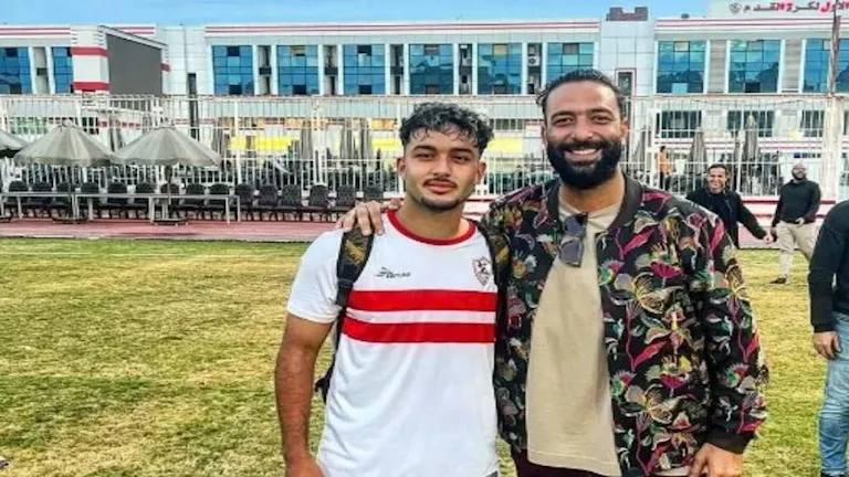 ميدو يوضح سبب مغادرة ابنه الزمالك بعد لقاء مع جوميز ميدو يوضح سبب مغادرة ابنه الزمالك بعد لقاء مع جوميز