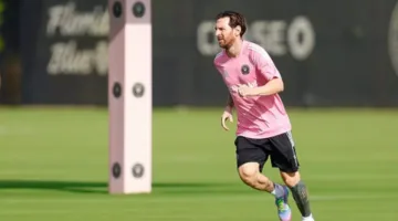 ميسي يعود إلى ميامي تحضيرًا لمواجهة الأهلي في افتتاحية كأس العالم للأندية
