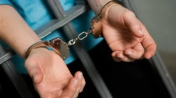 مَعَطَّل يقتل ولديه طعناً في المنوفية