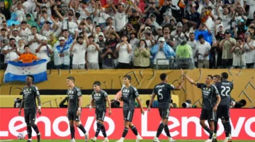مُستَحِق لقب أفضل لاعب في مباراة ريال مدريد وسالزبورغ في كأس العالم للأندية
