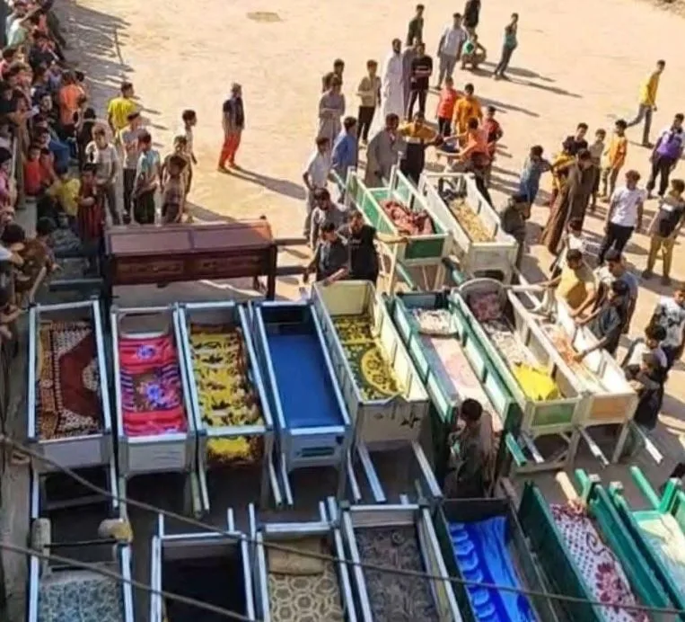 طلب استيضاح للحكومة حول حادث الطريق المأساوي في أشمون: دماء الفتيات مسؤولية على عاتق المسؤولين طلب استيضاح للحكومة حول حادث الطريق المأساوي في أشمون: دماء الفتيات مسؤولية على عاتق المسؤولين