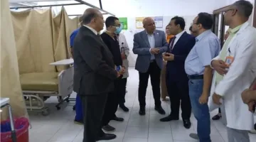 نائب محافظ قنا يقوم بزيارة مستشفى قنا العام لتقديم التهاني للمرضى بمناسبة عيد الأضحى