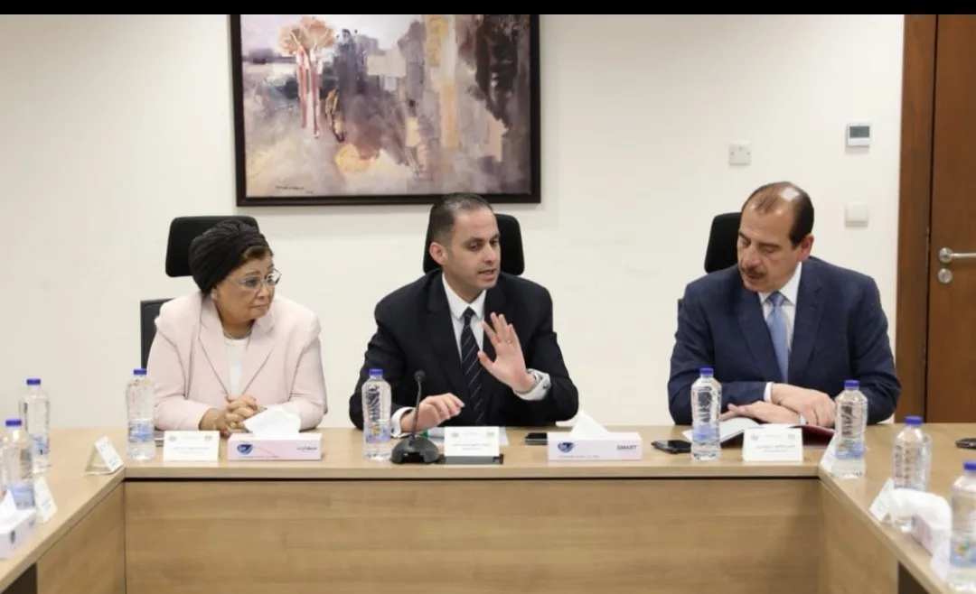 نائب وزير الصحة يجتمع بلجنة تقييم أداء مديري المديريات نائب وزير الصحة يجتمع بلجنة تقييم أداء مديري المديريات