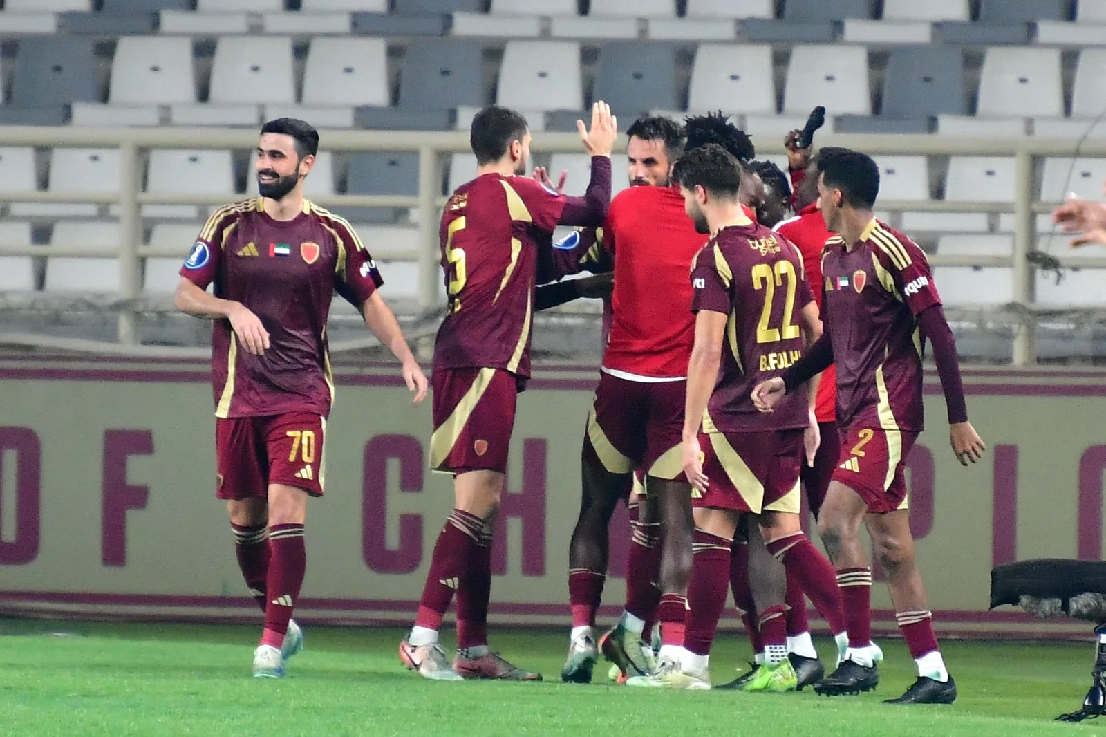 نادي الوحدة الإماراتي يسعى للتعاقد مع اللاعب الكرواتي ماركو بولات. نادي الوحدة الإماراتي يسعى للتعاقد مع اللاعب الكرواتي ماركو بولات.