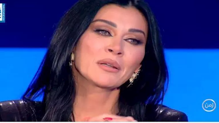 نادين الراسي تعلن تاريخ خطوبتها وتشارك قصة تعافيها من المخدرات نادين الراسي تعلن تاريخ خطوبتها وتشارك قصة تعافيها من المخدرات