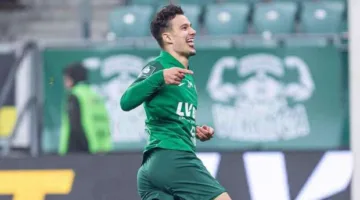 نادٍ أوروبي يسعى للتعاقد مع “أسد فلسطين” الأهلي.. واللاعب يوضح قراره