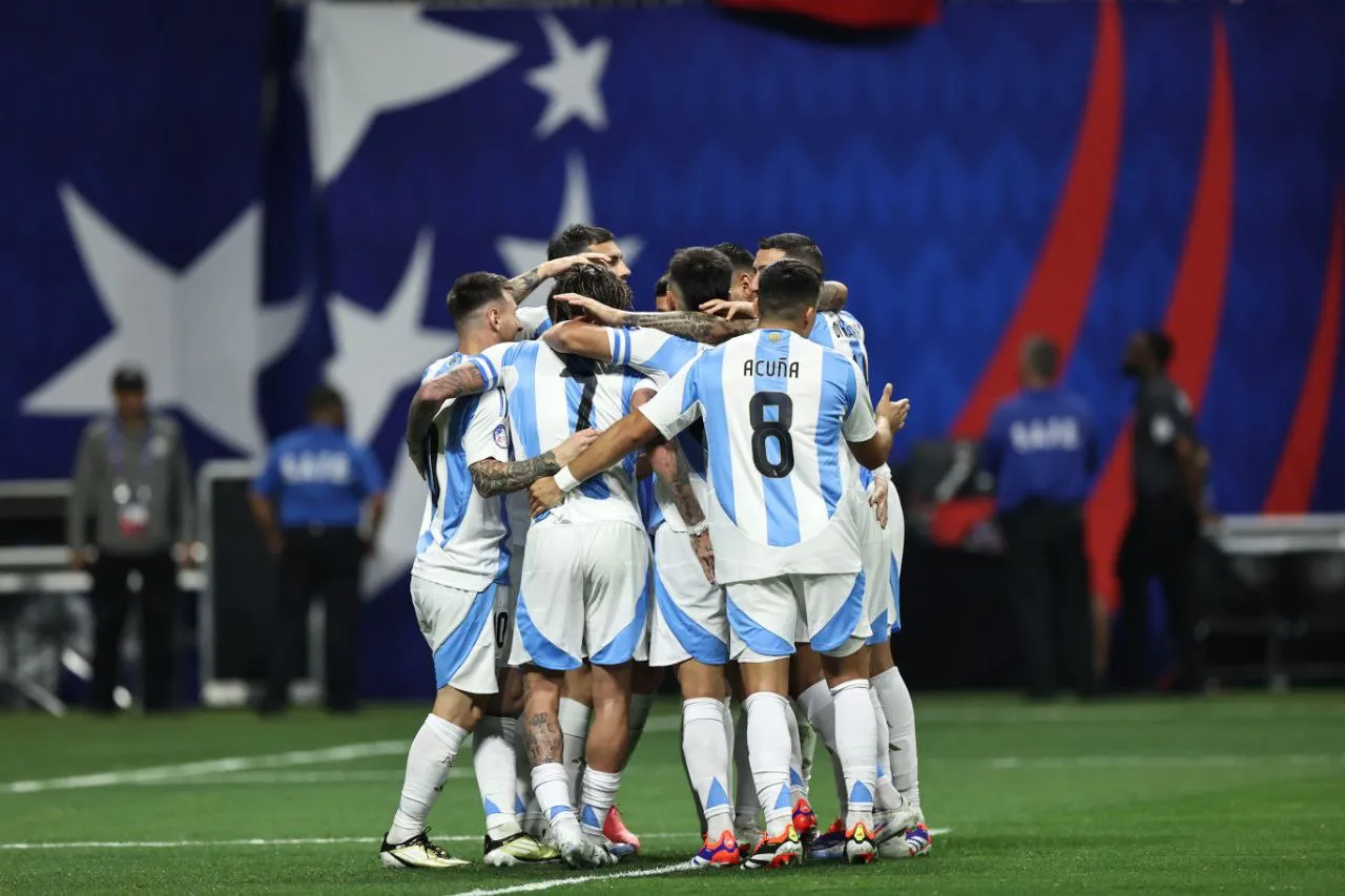نتيجة مباراة الأرجنتين وتشيلي في تصفيات كأس العالم 2026 لأمريكا الجنوبية – فوز آخر للأرجنتين نتيجة مباراة الأرجنتين وتشيلي في تصفيات كأس العالم 2026 لأمريكا الجنوبية – فوز آخر للأرجنتين