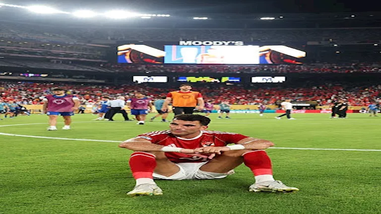 نجم الزمالك السابق: زيزو هو اللاعب الأهلاوي الأبرز في بطولة العالم. نجم الزمالك السابق: زيزو هو اللاعب الأهلاوي الأبرز في بطولة العالم.