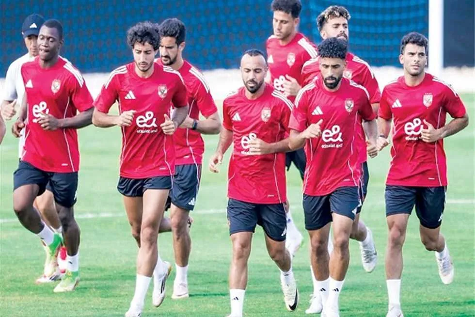 نجم الزمالك السابق: لدينا مشاكل كبيرة… ولن أشجع الأهلي نجم الزمالك السابق: لدينا مشاكل كبيرة… ولن أشجع الأهلي