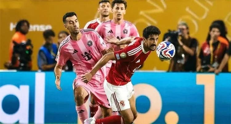نجم بالميراس يُرسل تحذيرًا قبل مواجهة الأهلي في كأس العالم للأندية نجم بالميراس يُرسل تحذيرًا قبل مواجهة الأهلي في كأس العالم للأندية