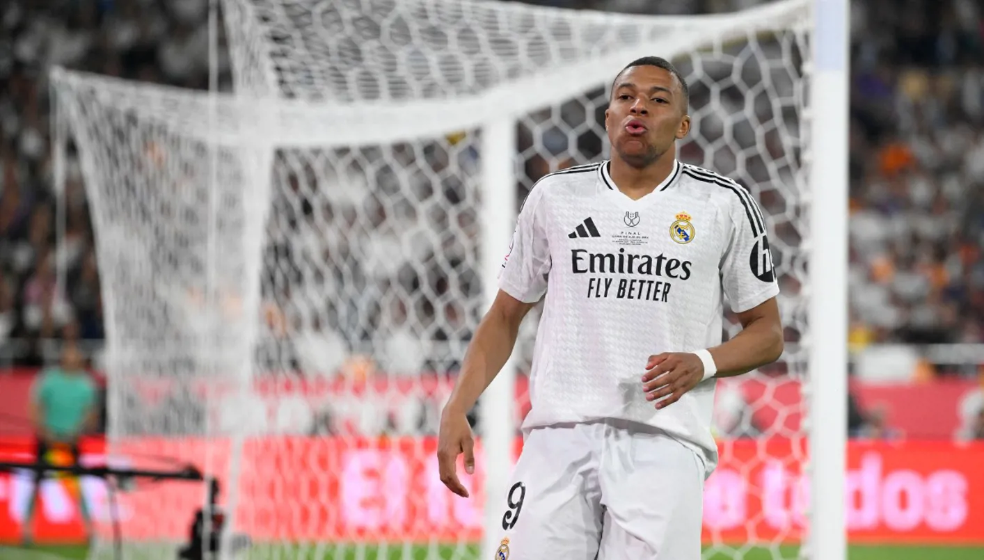 نجم ريال مدريد مبابي يخرج من المستشفى نجم ريال مدريد مبابي يخرج من المستشفى