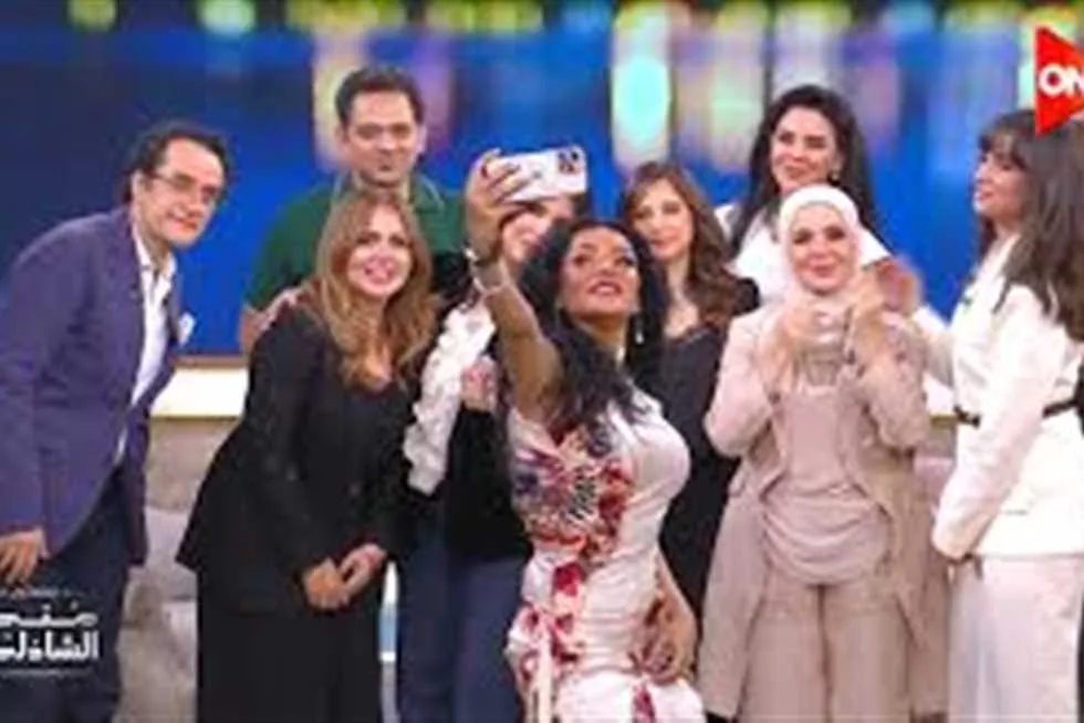 نجوم الإعلام مع منى الشاذلي خلال ليالي عيد الأضحى (تفاصيل) نجوم الإعلام مع منى الشاذلي خلال ليالي عيد الأضحى (تفاصيل)