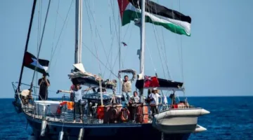 نحو ترحيلهم.. إسرائيل تنقل نشطاء السفينة مادلين إلى مطار تل أبيب