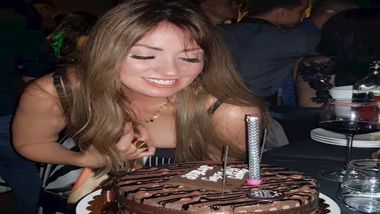 نرمين الفقي تحتفل بعيد ميلادها وتقول: أريد أن أبكي من السعادة (18 صورة)