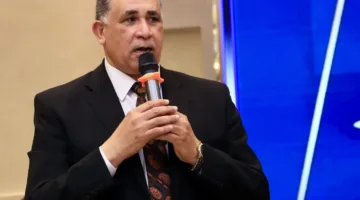 نقيب المحامين ينظم جلسة حوارية مع محامي الفيوم ويستعرض آخر تطورات العمل النقابي.