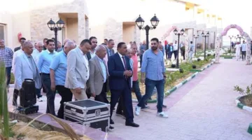 نقيب المهندسين يدشن المنتجع الجديد للنقابة في “مرسى مطروح” بحضور محافظ المحافظة.