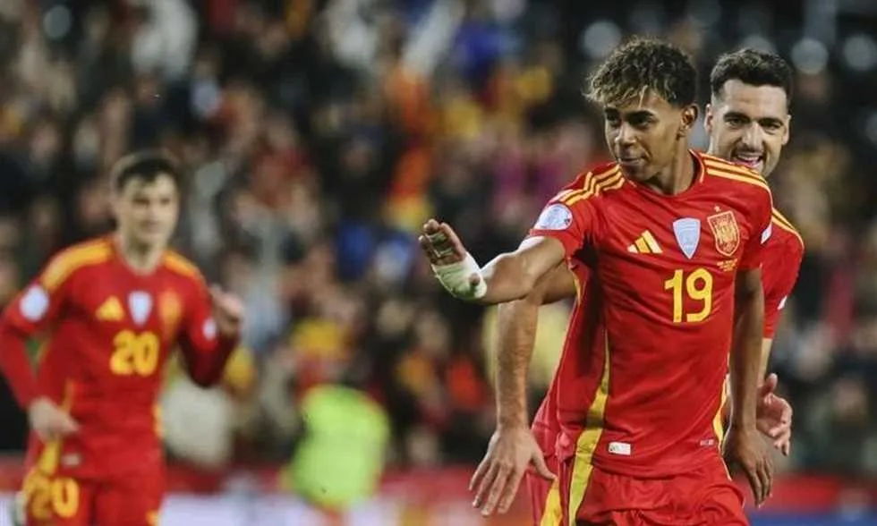 نهائي دوري الأمم: إسبانيا تتفوق على البرتغال (2-1) – هدف غير معتمد نهائي دوري الأمم: إسبانيا تتفوق على البرتغال (2-1) – هدف غير معتمد