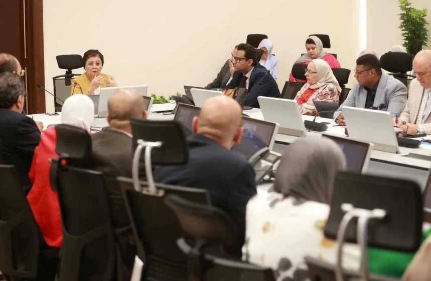 خطة الألف يوم: وزارة الصحة تطلق مبادرة لتعزيز التنمية السكانية تحت عنوان “بداية جديدة” خطة الألف يوم: وزارة الصحة تطلق مبادرة لتعزيز التنمية السكانية تحت عنوان “بداية جديدة”
